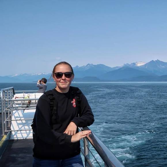 Meet your Posher, Emily - Picture 1 of 1